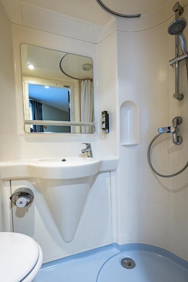 Vinihotel Beaune  Bagian luar foto